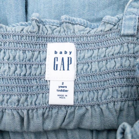 Gap Kids Smocked Chambray Dress (size 2T) - Picture 4 of 4